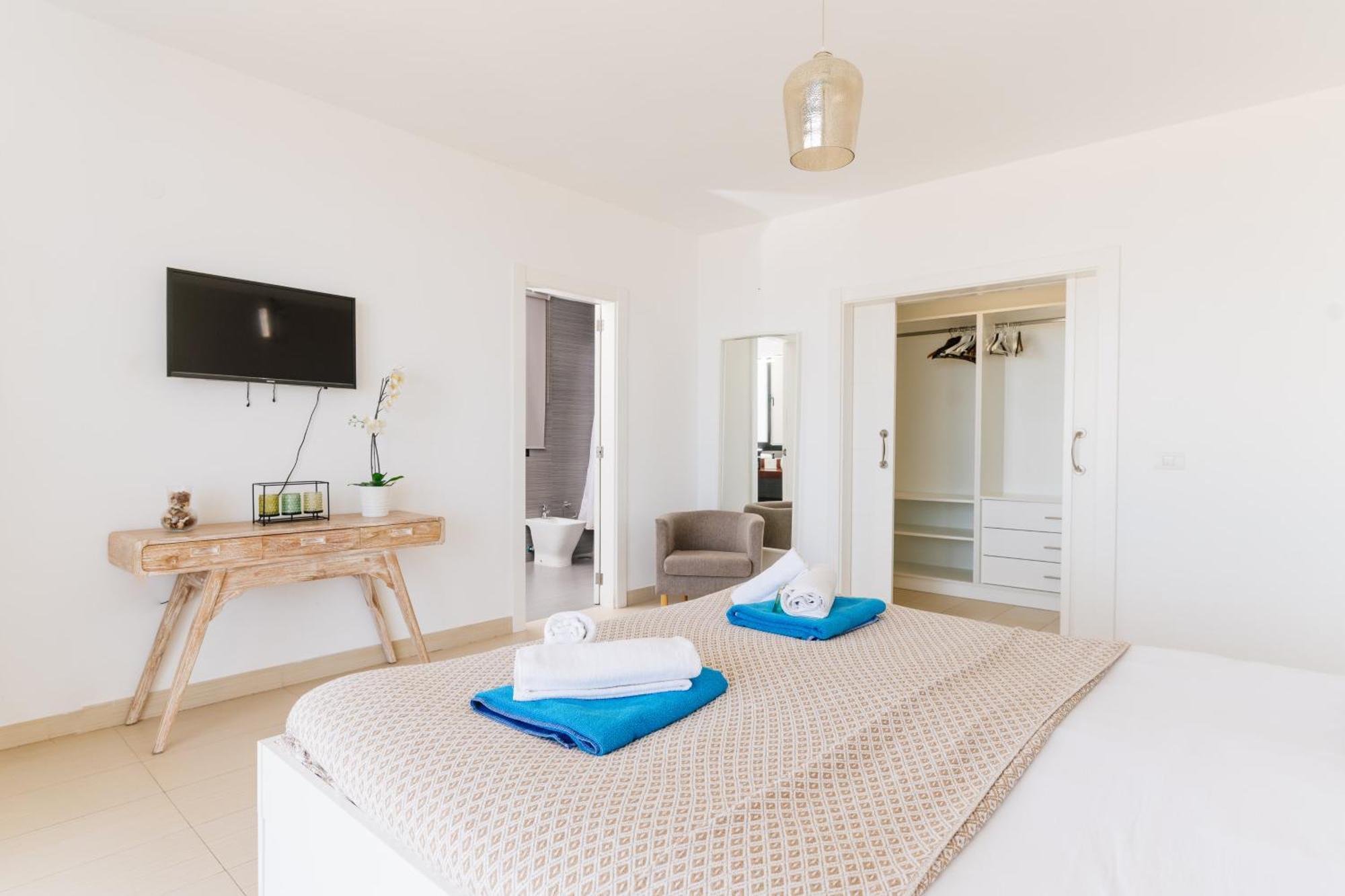 Sunset White Villa - Ocean View, Jakuzzi, Heated Pool, Air-Conditioning, Grill Playa de las Americas  Ngoại thất bức ảnh