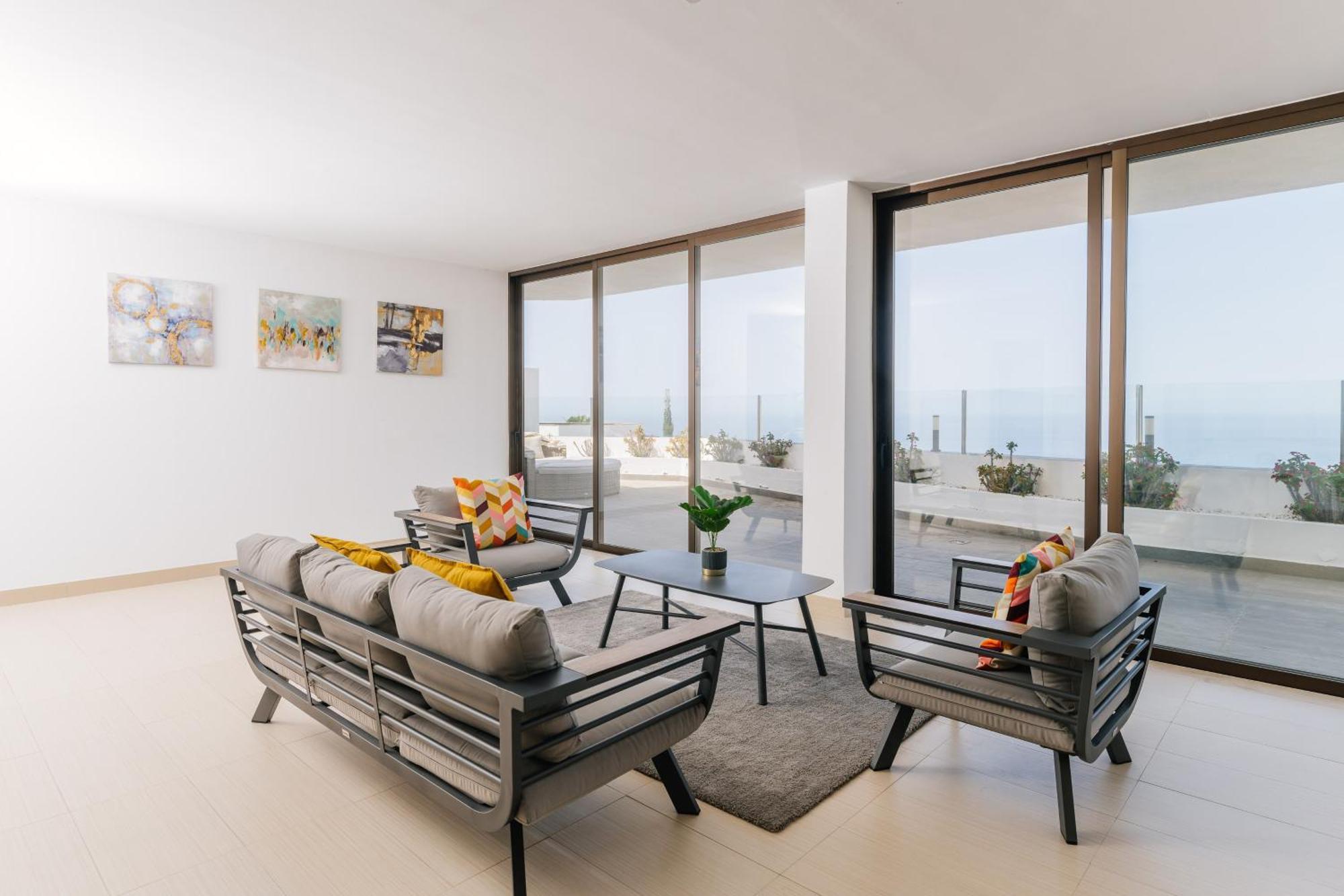 Sunset White Villa - Ocean View, Jakuzzi, Heated Pool, Air-Conditioning, Grill Playa de las Americas  Ngoại thất bức ảnh